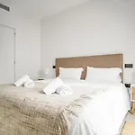 Sanders Sol 1 - Smart Three-Bedroom Apartment In The Center Of Puerto Banus Nightlife